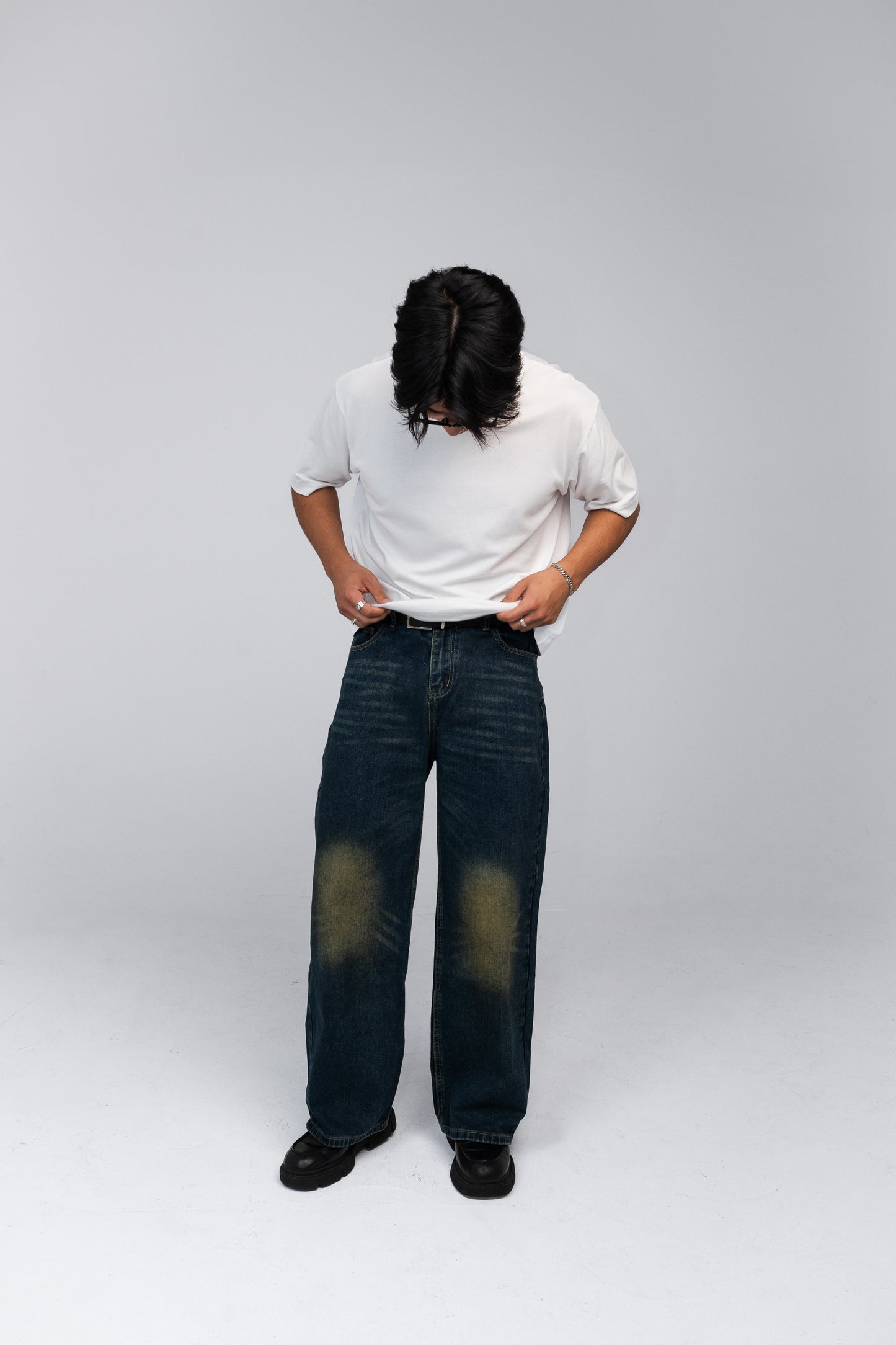 Men's Washed Wide-Leg Jeans