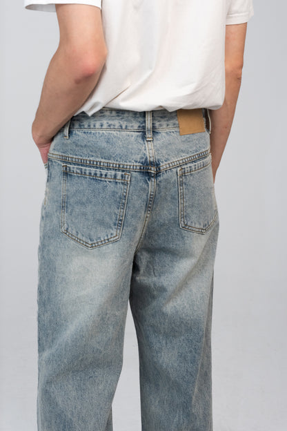 CATTEE Double-Pocket Vintage Straight Jeans